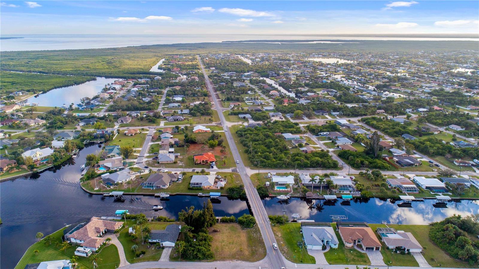 19379 MIDWAY BLVD, PORT CHARLOTTE, FL, 33948