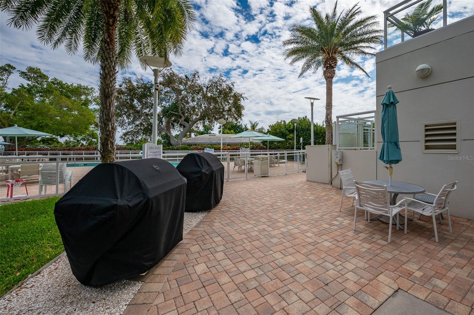 1660 SUMMERHOUSE LN #102, SARASOTA, FL, 34242