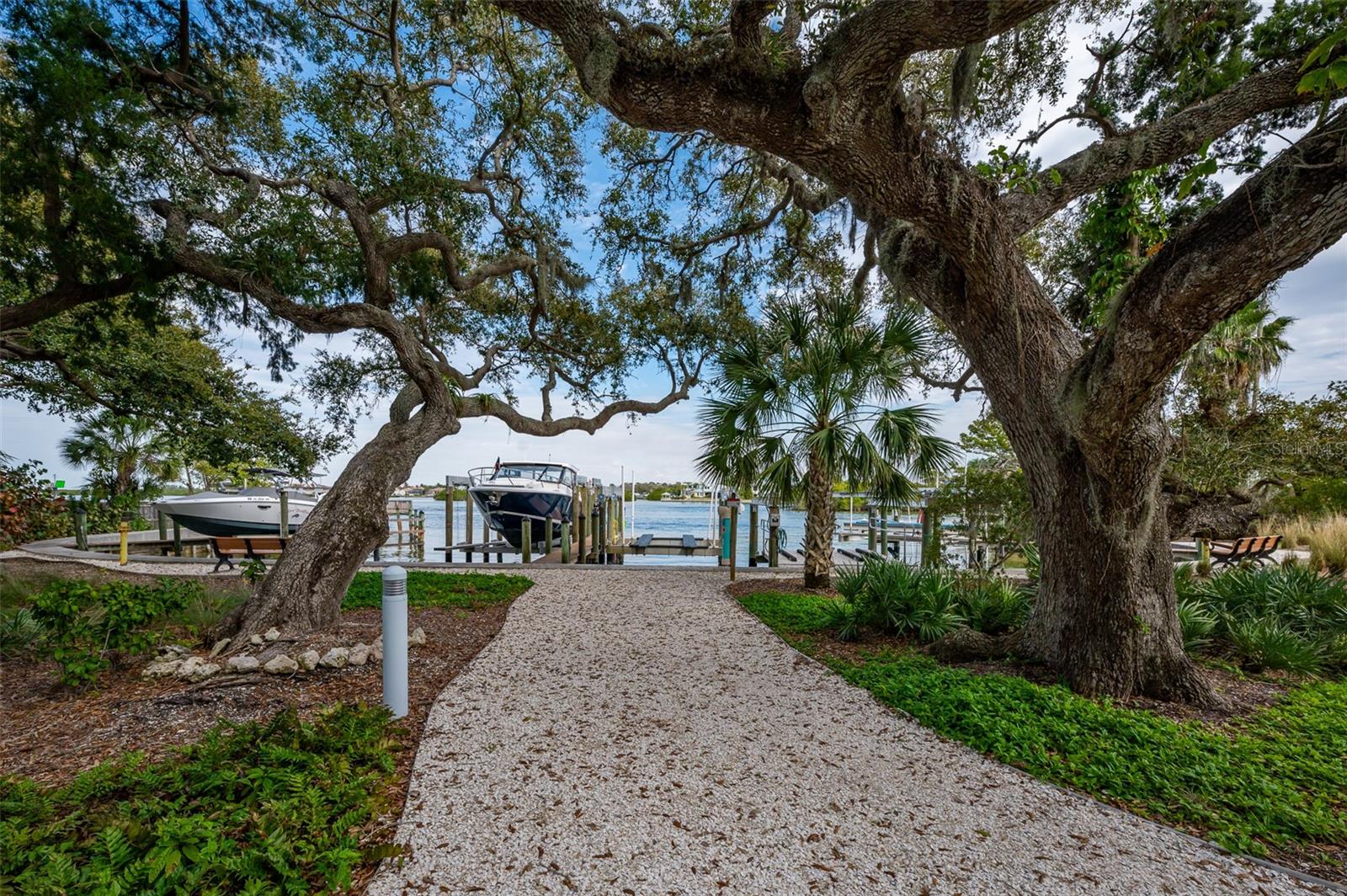 1660 SUMMERHOUSE LN #102, SARASOTA, FL, 34242