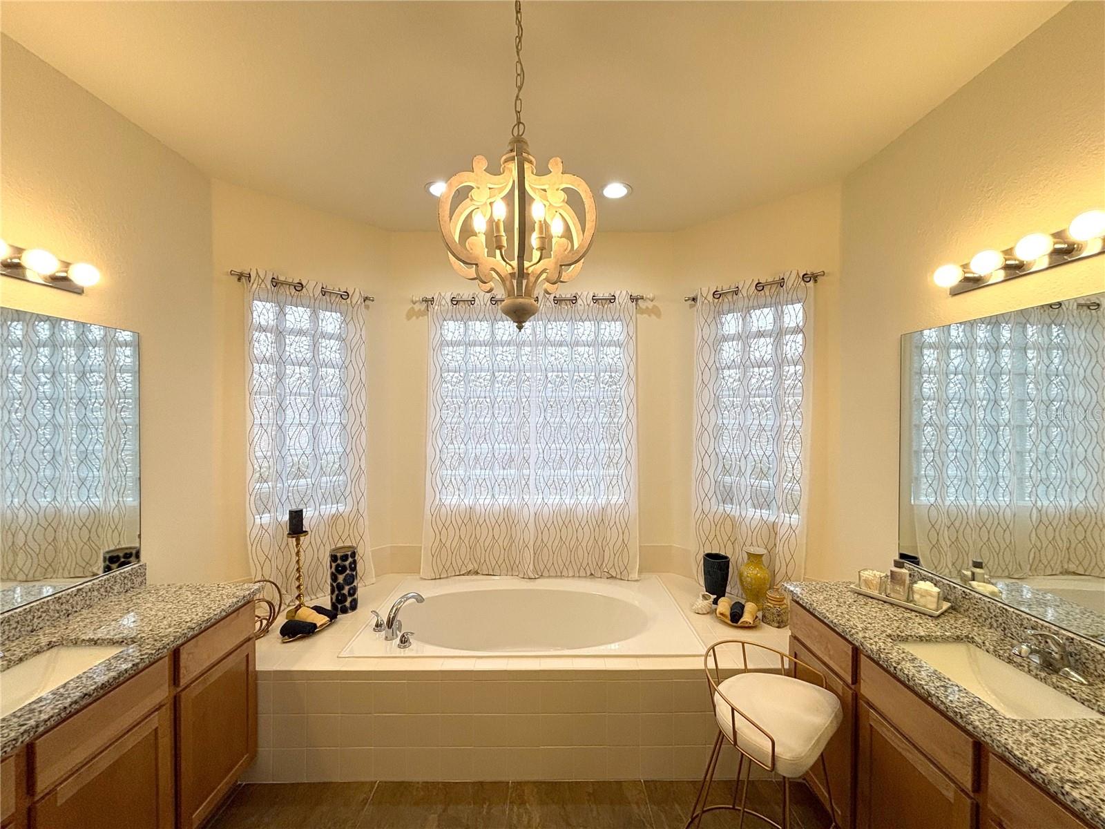 1321 OAKMONT DR, WINTER HAVEN, FL, 33884