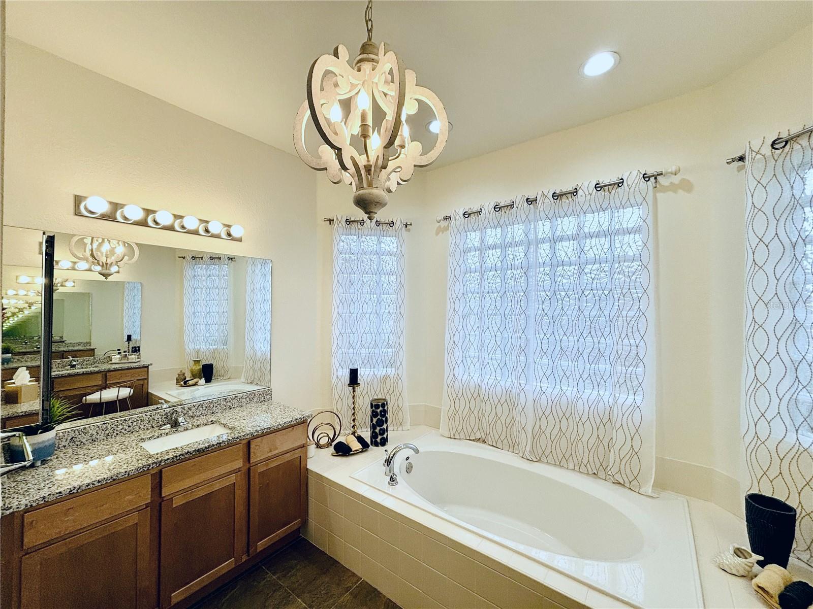 1321 OAKMONT DR, WINTER HAVEN, FL, 33884