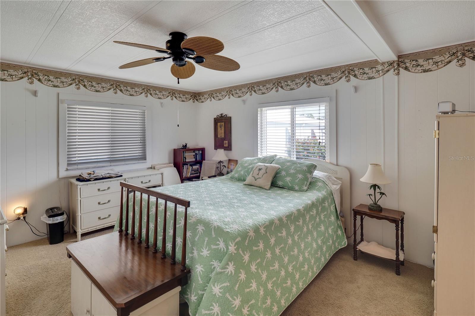 4 N FLORA VISTA ST, ENGLEWOOD, FL, 34223