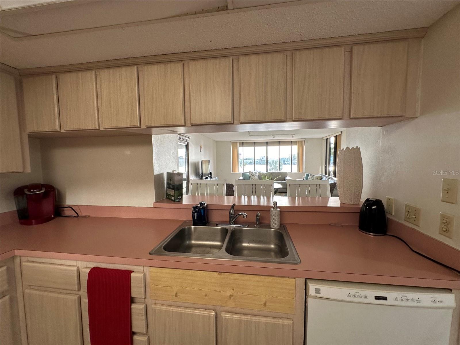 736 ISLAND WAY #204, CLEARWATER, FL, 33767