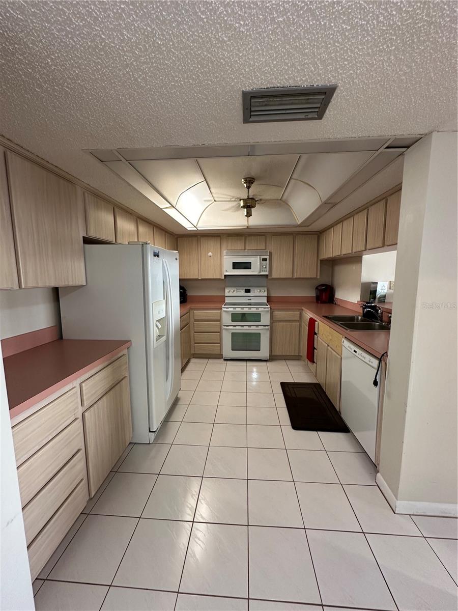 736 ISLAND WAY #204, CLEARWATER, FL, 33767