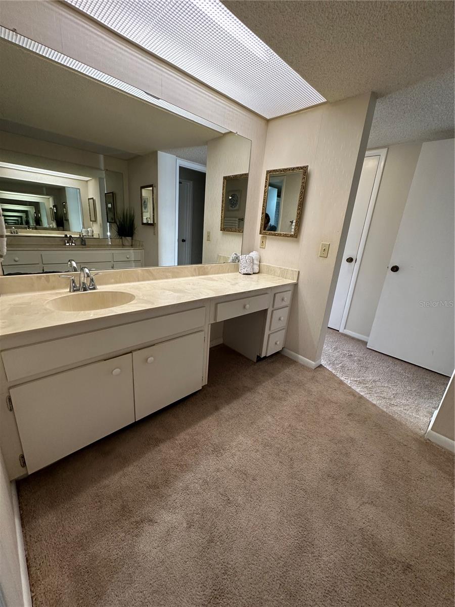 736 ISLAND WAY #204, CLEARWATER, FL, 33767