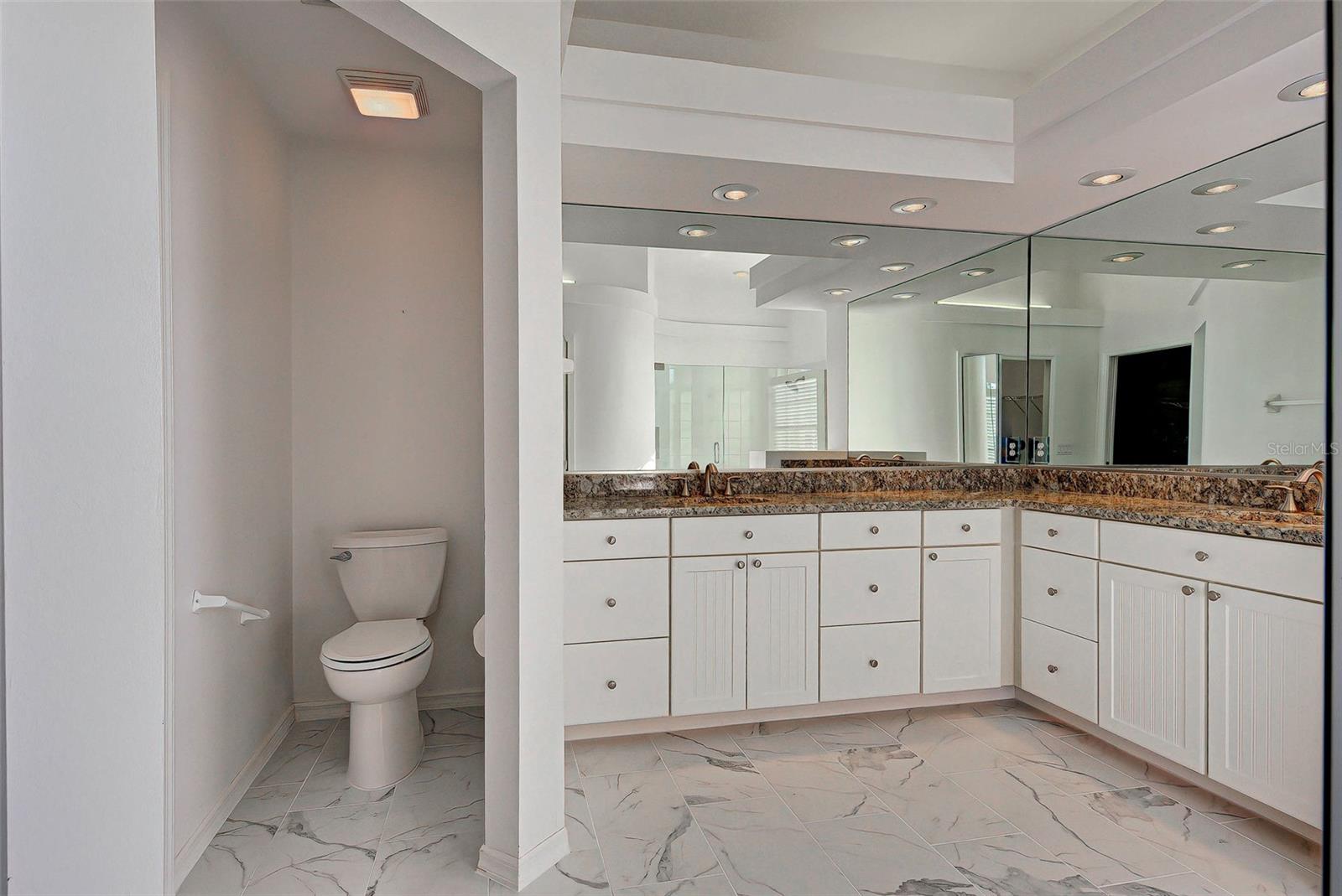 1037 BECKLEY CIR, VENICE, FL, 34292