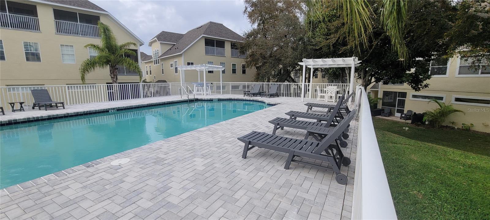 98 S HIGHLAND AVE #202, TARPON SPRINGS, FL, 34689