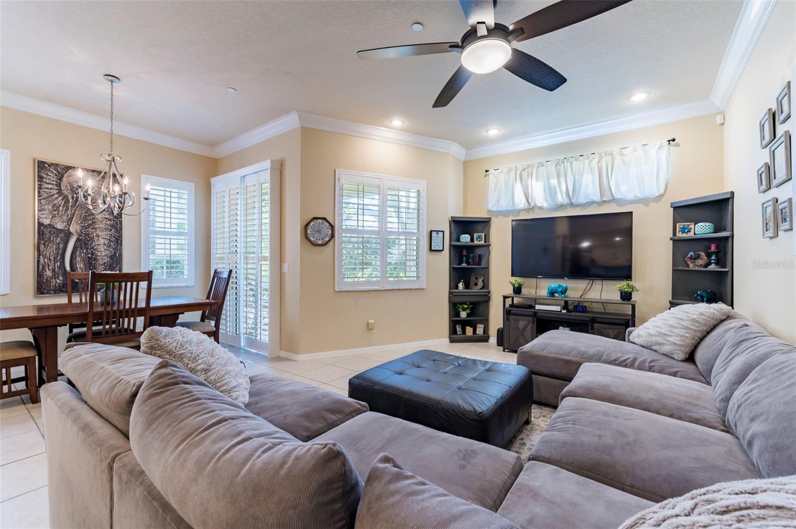 98 S HIGHLAND AVE #202, TARPON SPRINGS, FL, 34689