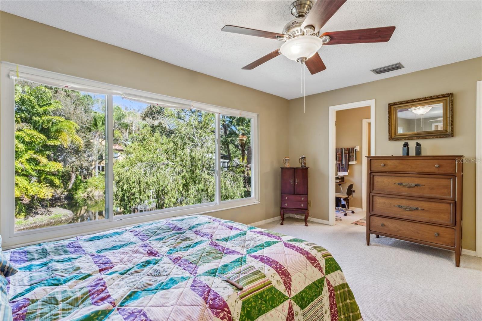 2923 W GANDY BLVD, TAMPA, FL, 33611