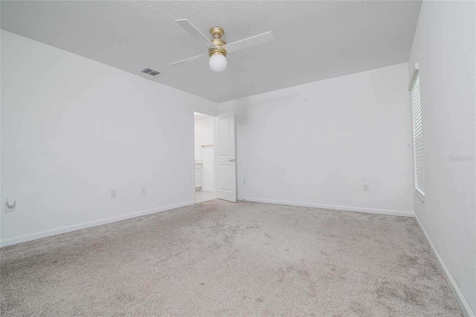 132 PINEYWOODS ST, ST CLOUD, FL, 34772