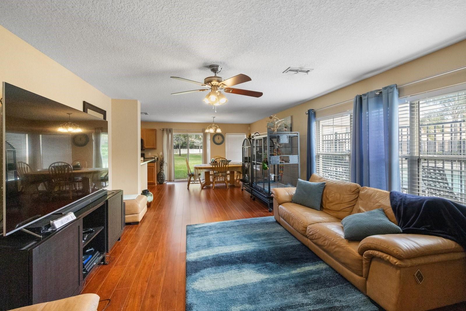 4564 LIMERICK DR, TAMPA, FL, 33610