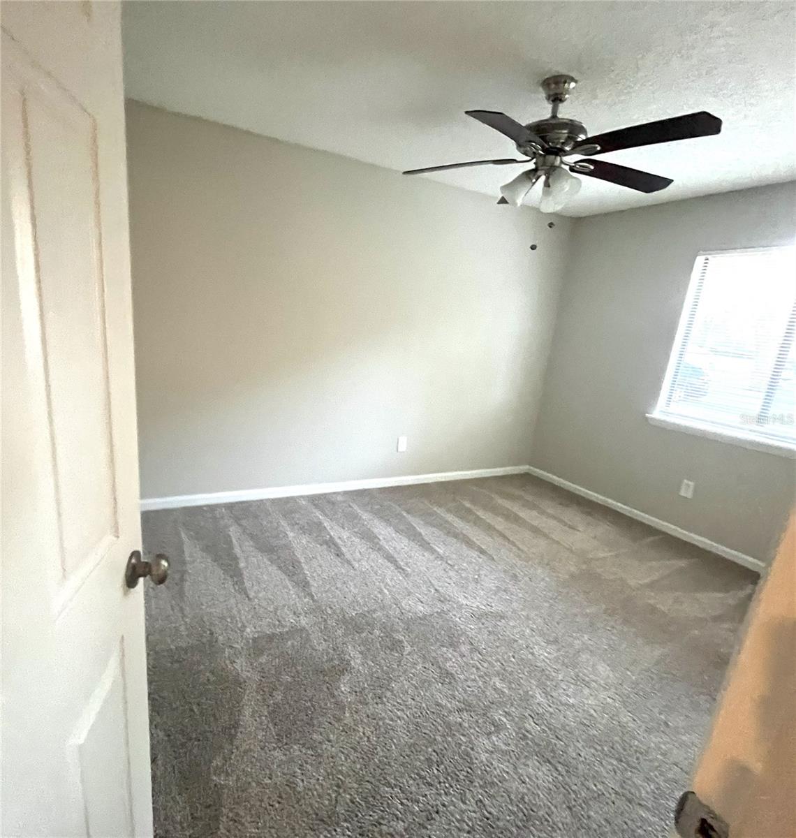 U8231511 Property Photo