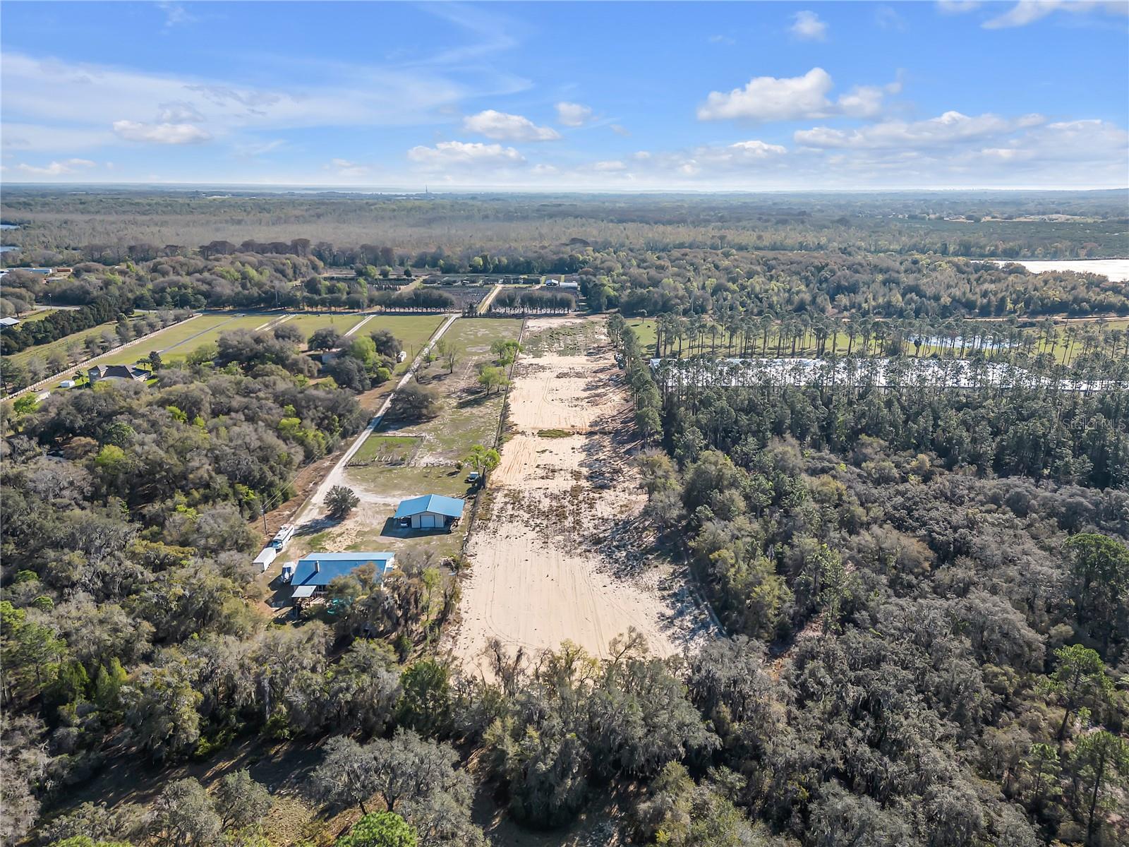 N BUCKHILL RD, HOWEY IN THE HILLS, FL, 34737