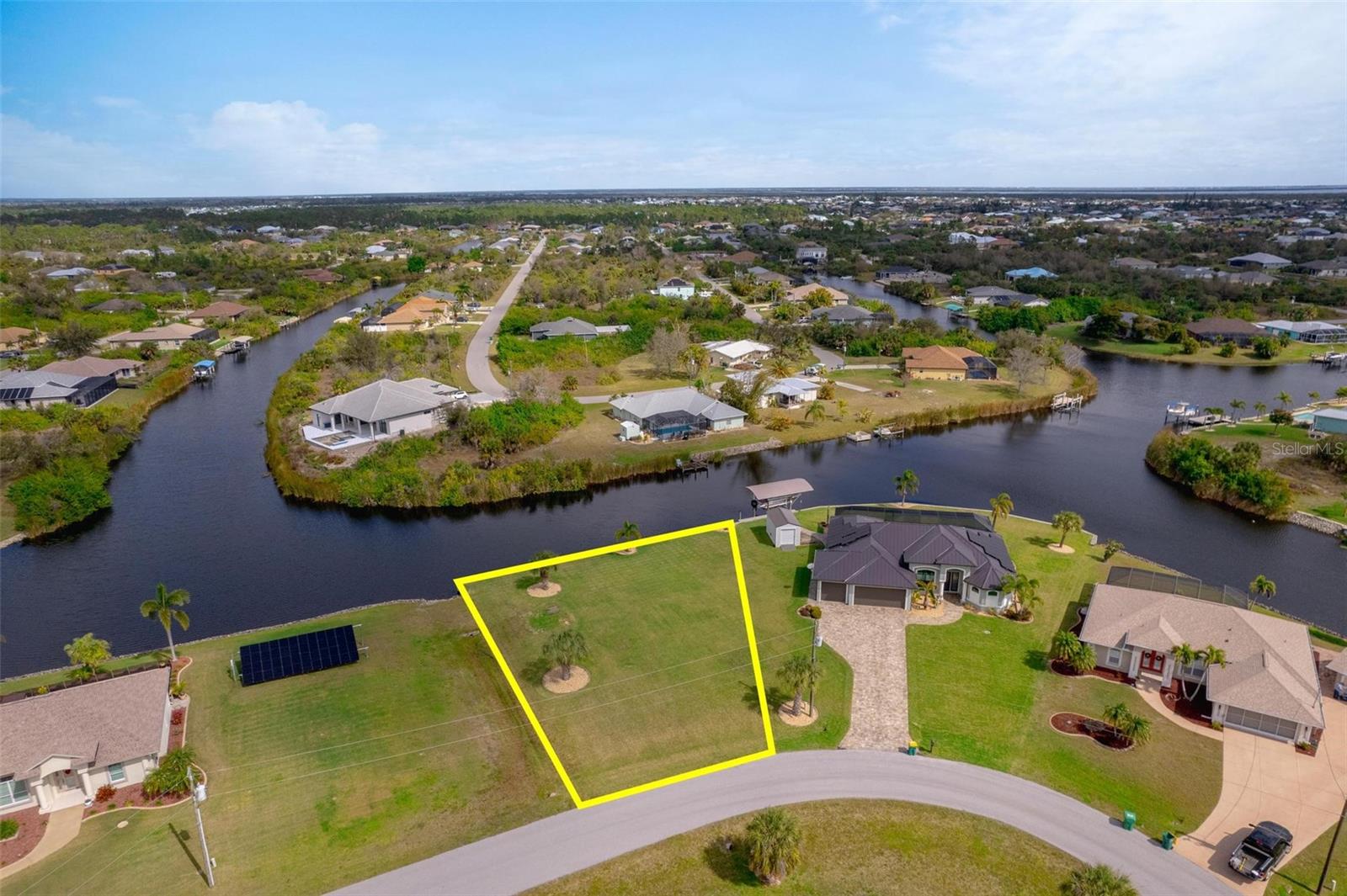 9372 GALAXIE CIR, PORT CHARLOTTE, FL, 33981