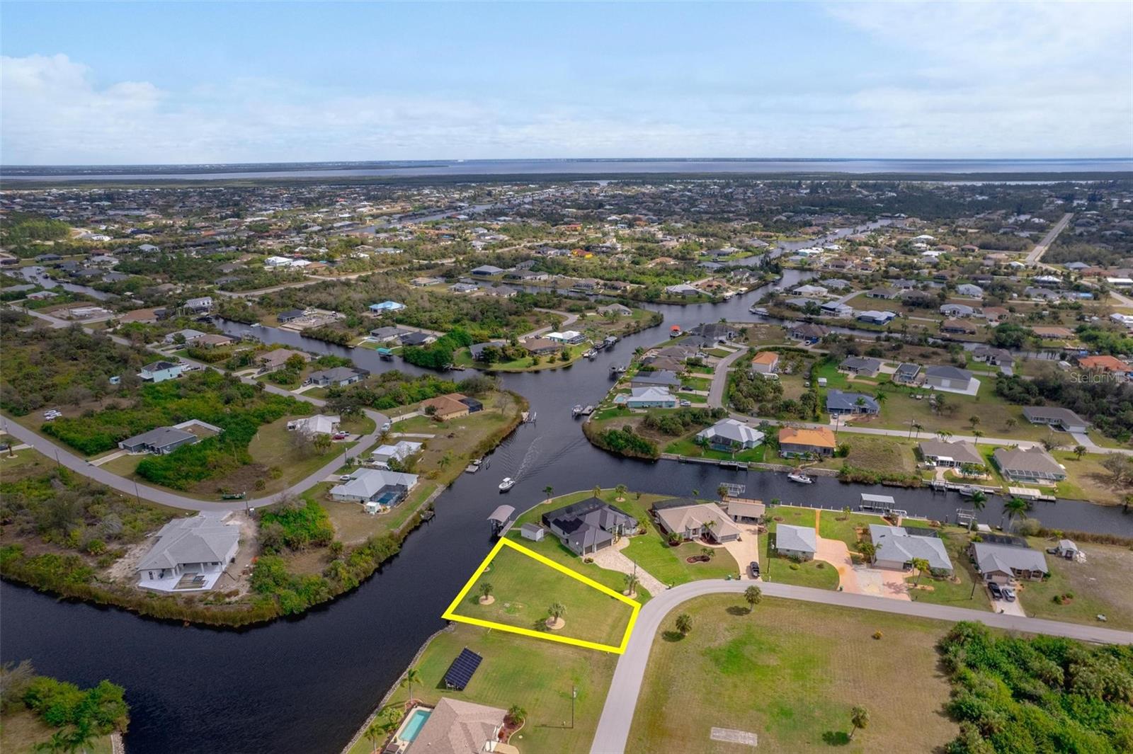 9372 GALAXIE CIR, PORT CHARLOTTE, FL, 33981
