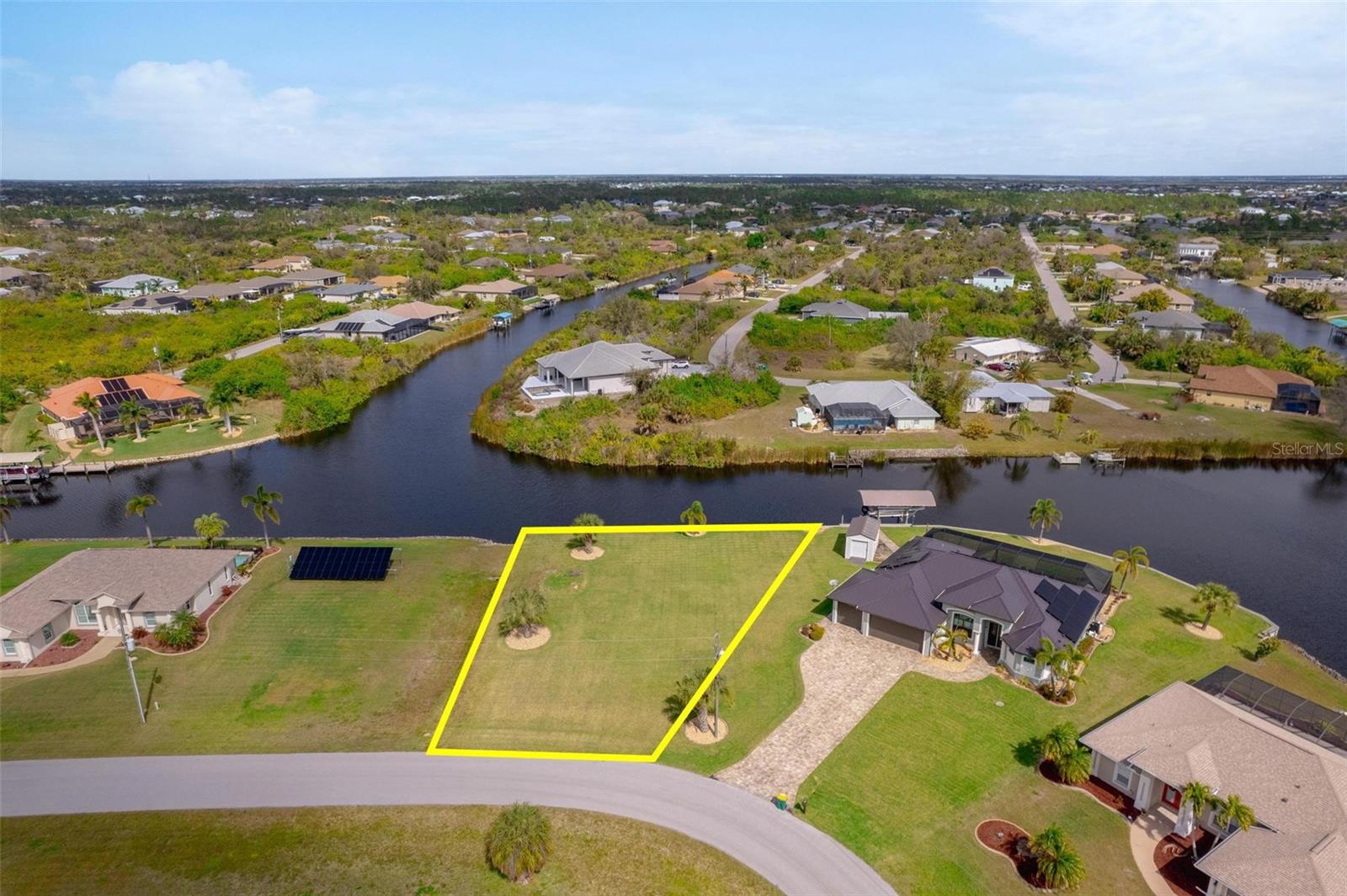 9372 GALAXIE CIR, PORT CHARLOTTE, FL, 33981