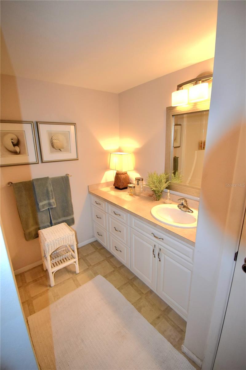 936 VIRGINIA ST #102, DUNEDIN, FL, 34698