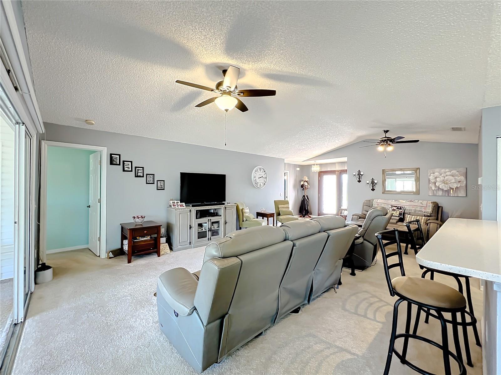 32676 OAK PARK DR, LEESBURG, FL, 34748