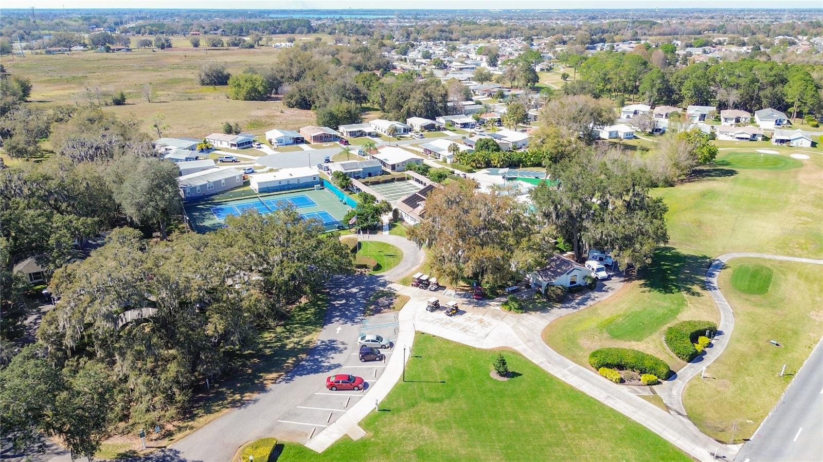 32676 OAK PARK DR, LEESBURG, FL, 34748