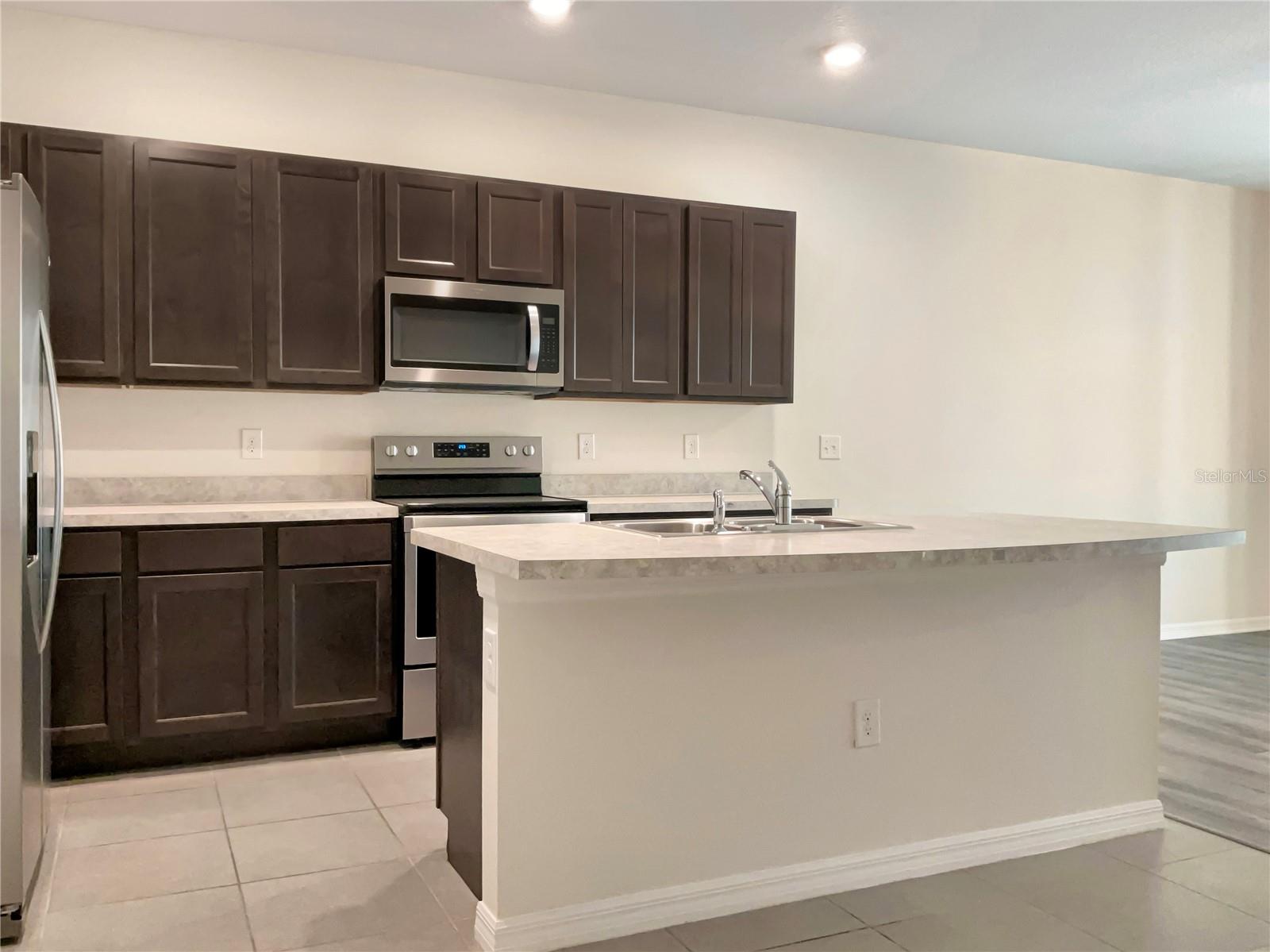 530 GLENN CROSS DR, RUSKIN, FL, 33570