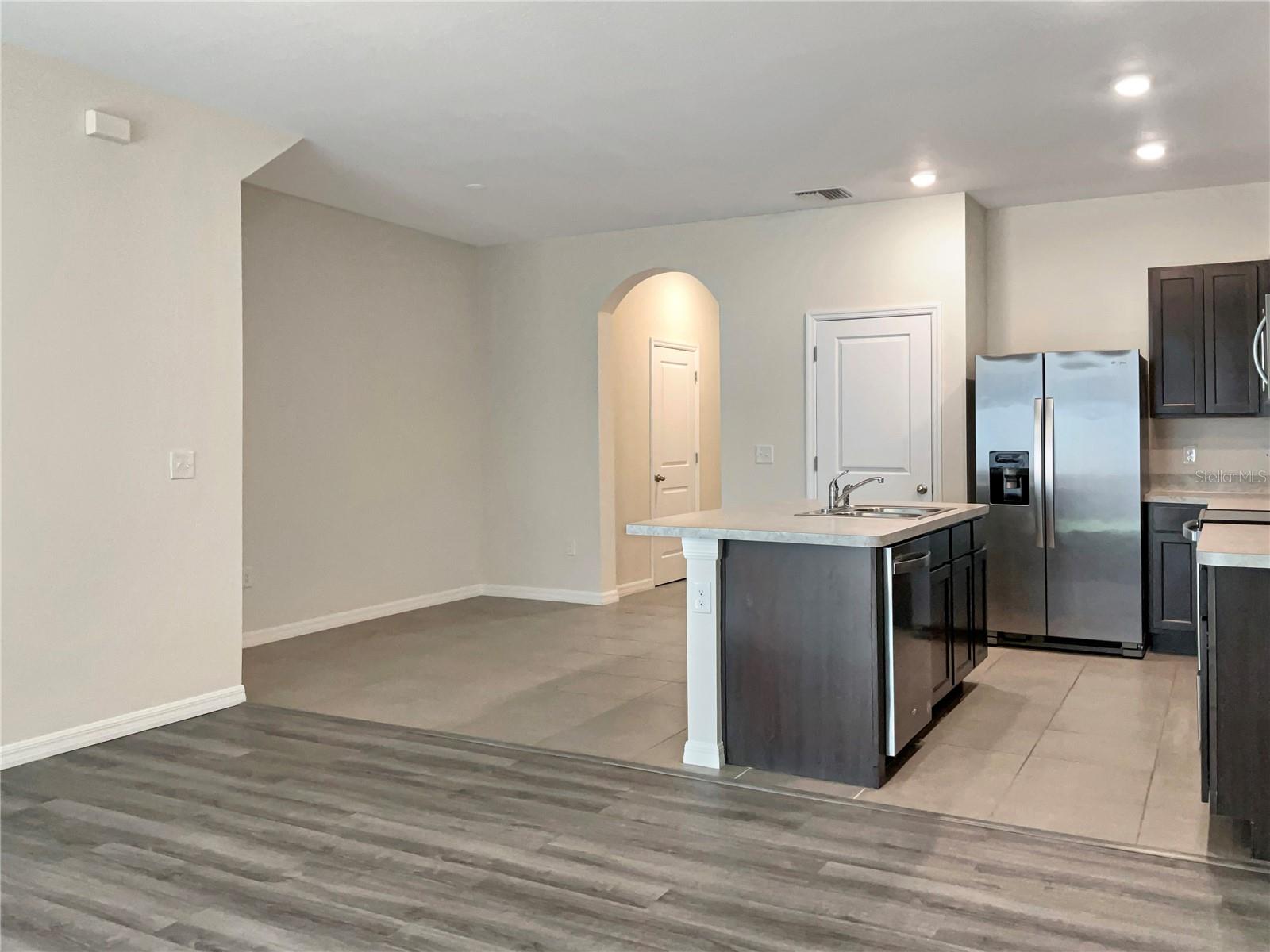 530 GLENN CROSS DR, RUSKIN, FL, 33570
