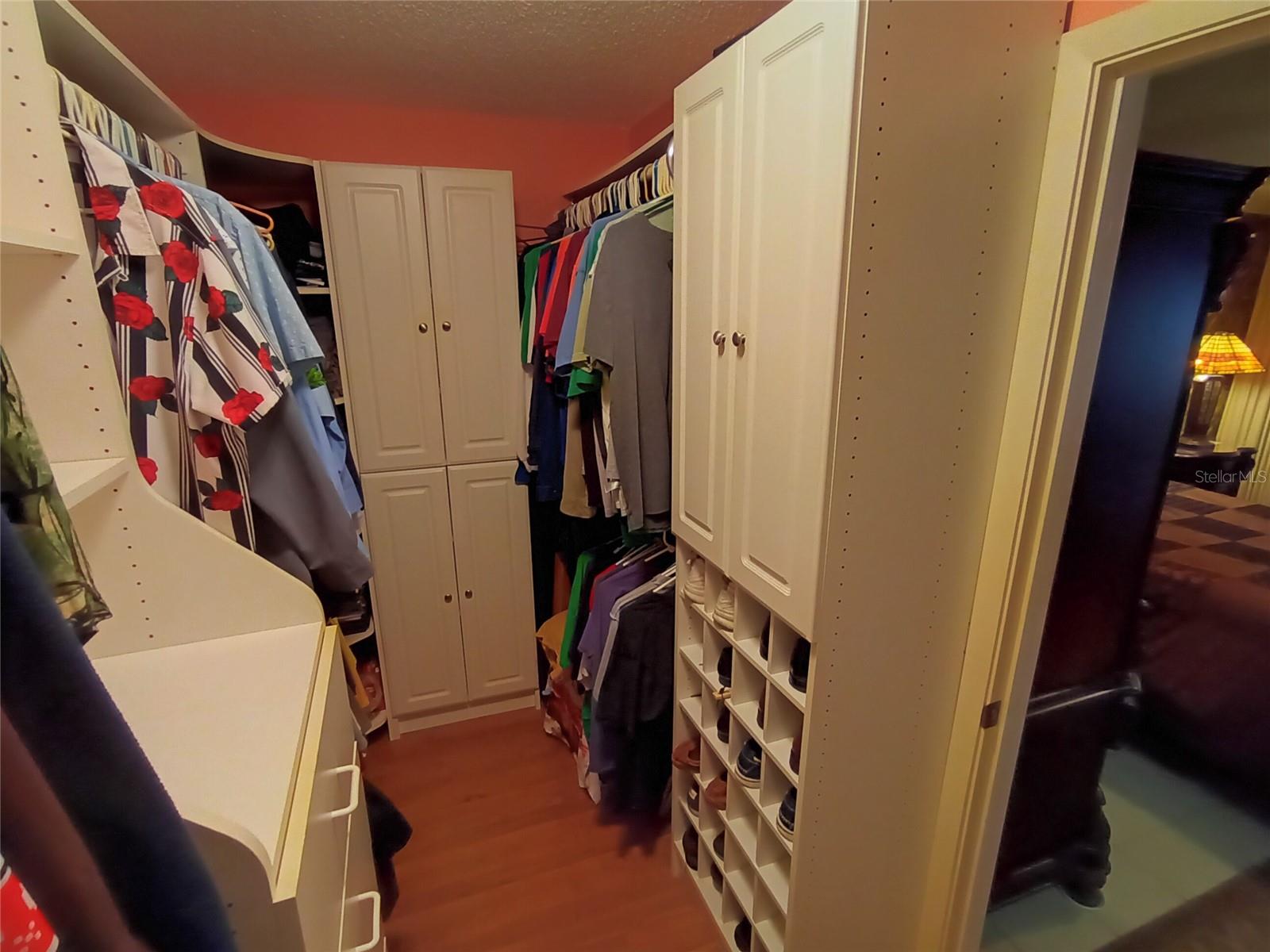 3722 GLEN OAKS MANOR DR, SARASOTA, FL, 34232