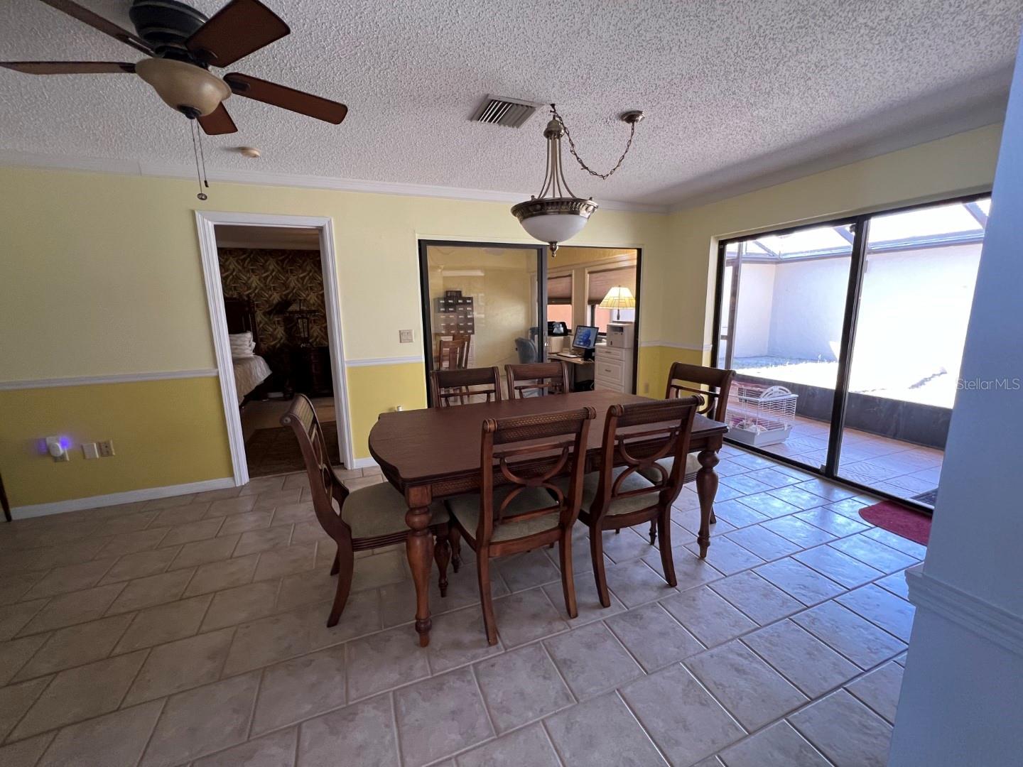 3722 GLEN OAKS MANOR DR, SARASOTA, FL, 34232