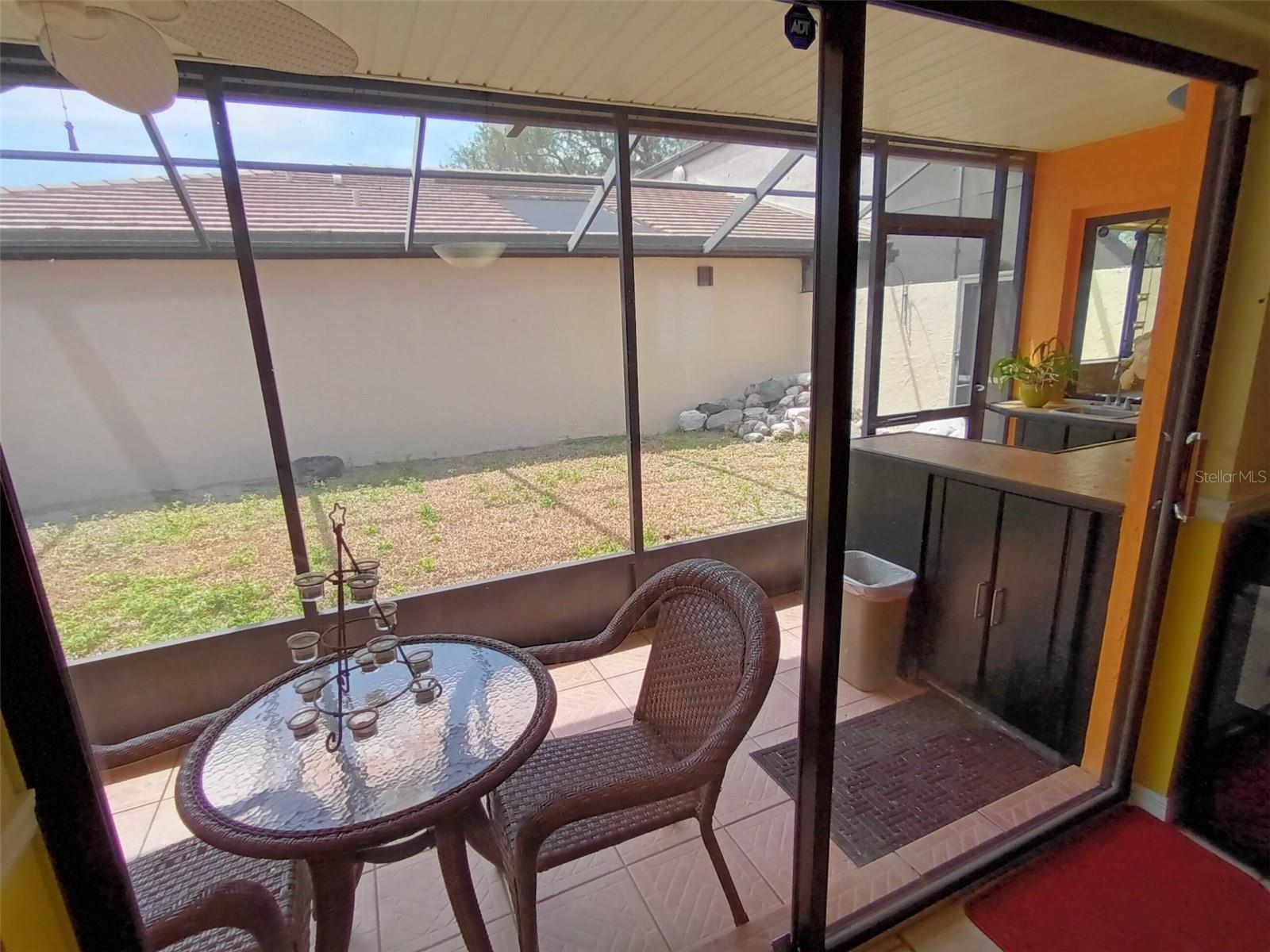 3722 GLEN OAKS MANOR DR, SARASOTA, FL, 34232