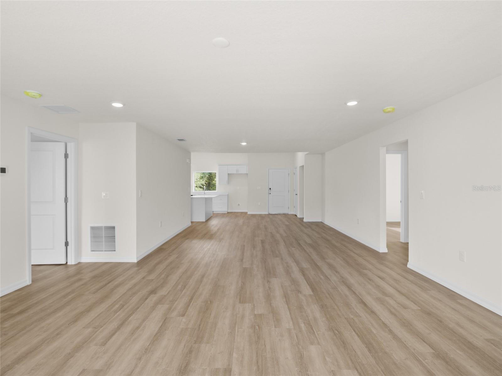5255 FARMINGTON AVE, NORTH PORT, FL, 34288