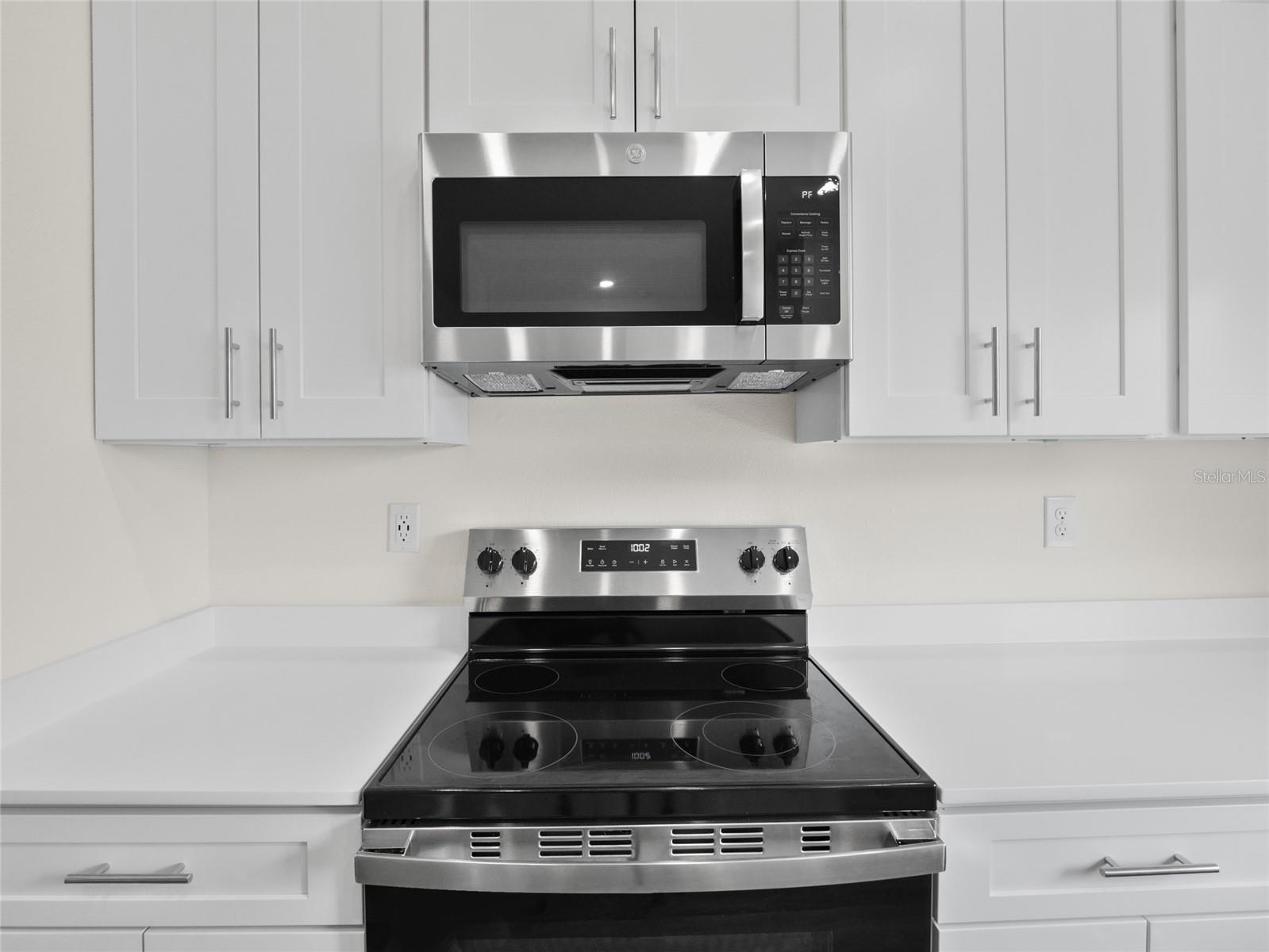 5255 FARMINGTON AVE, NORTH PORT, FL, 34288
