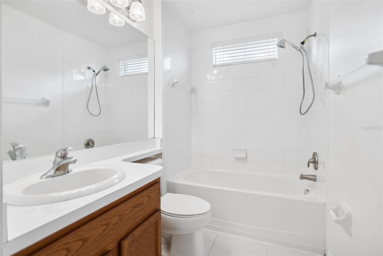 7602 MERCHANTVILLE CIR, ZEPHYRHILLS, FL, 33540