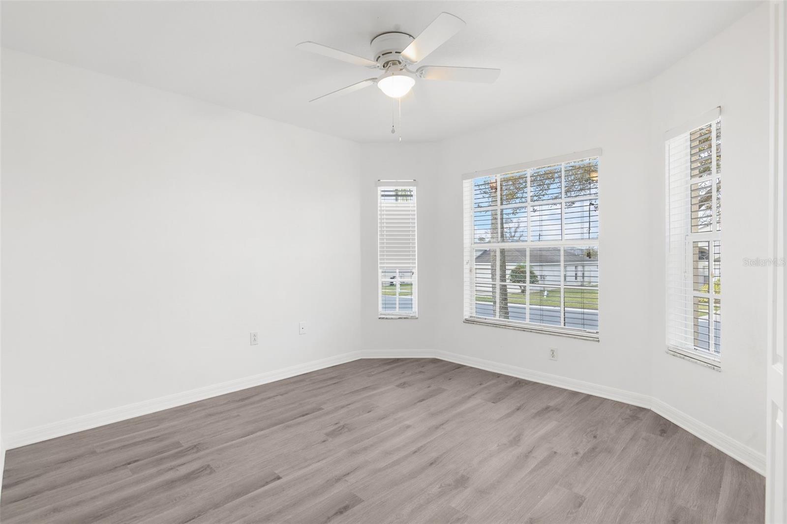 7602 MERCHANTVILLE CIR, ZEPHYRHILLS, FL, 33540
