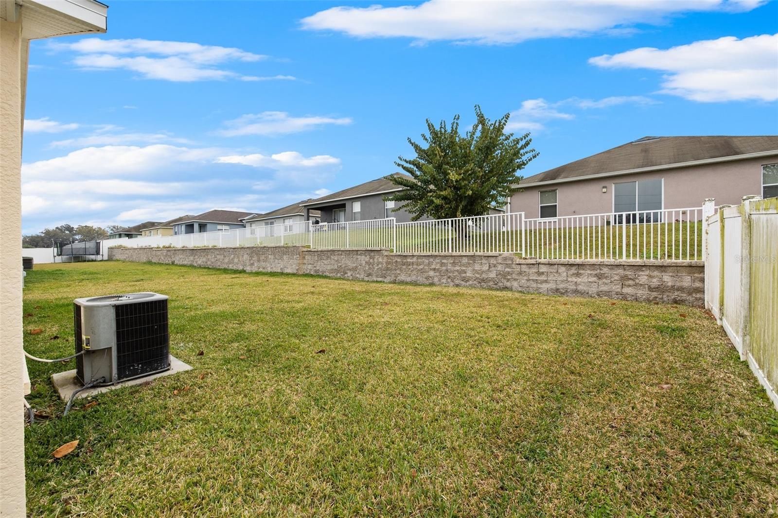 7602 MERCHANTVILLE CIR, ZEPHYRHILLS, FL, 33540