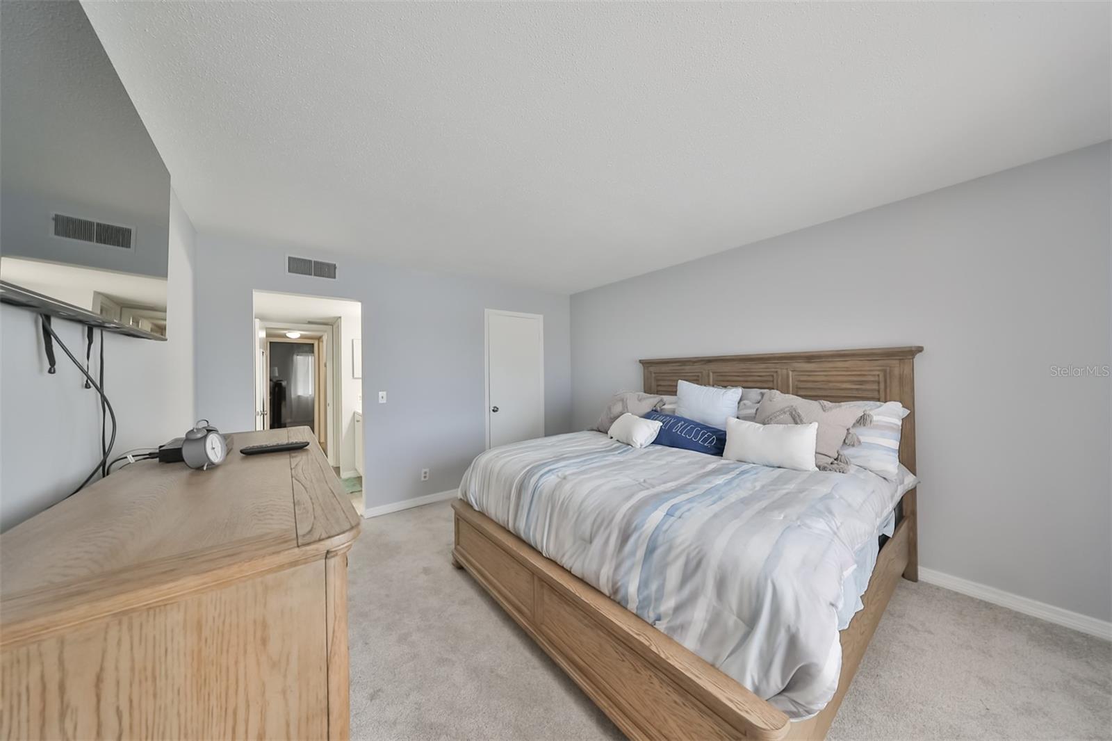 1008 APOLLO BEACH BLVD #211, APOLLO BEACH, FL, 33572