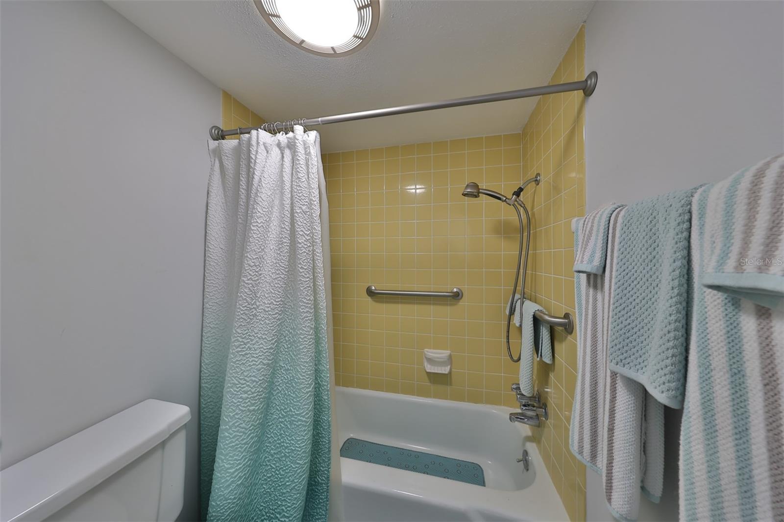 1008 APOLLO BEACH BLVD #211, APOLLO BEACH, FL, 33572