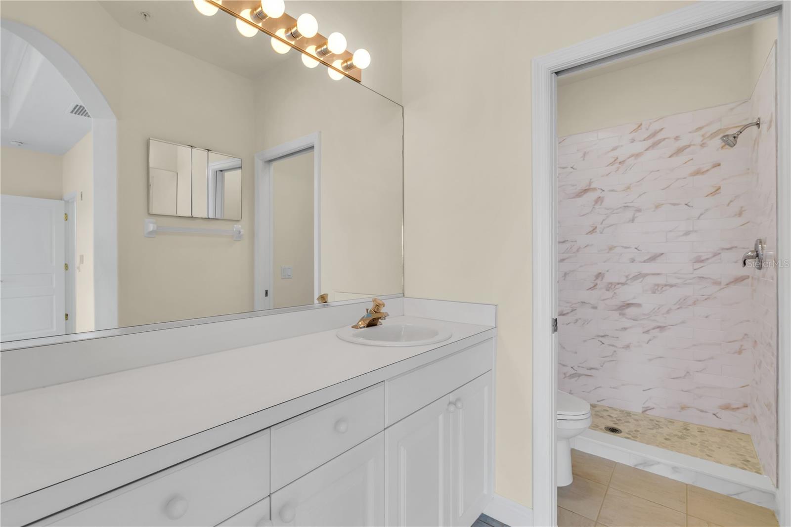 9207 MIDNIGHT PASS RD #4, SARASOTA, FL, 34242