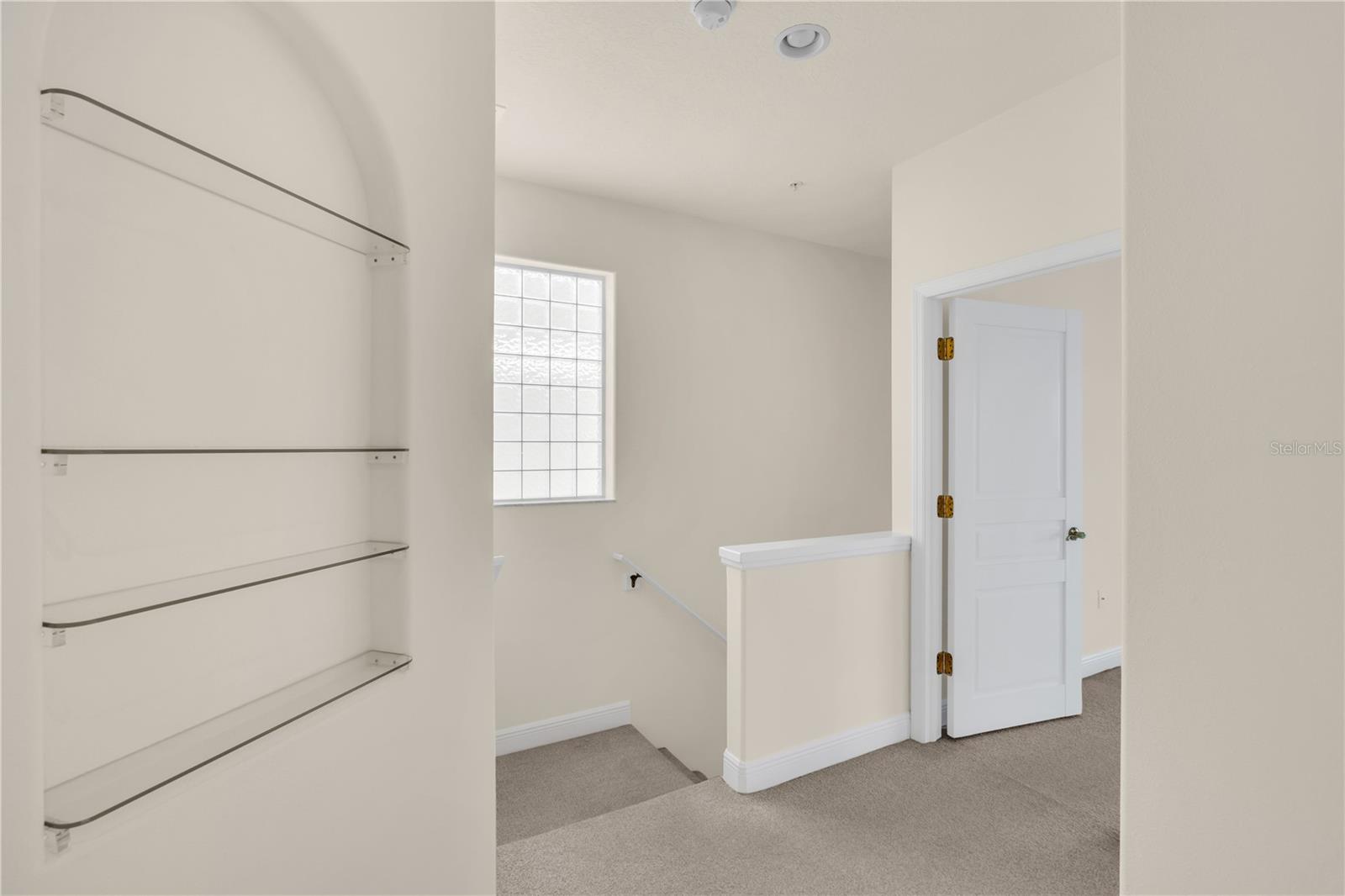 9207 MIDNIGHT PASS RD #4, SARASOTA, FL, 34242