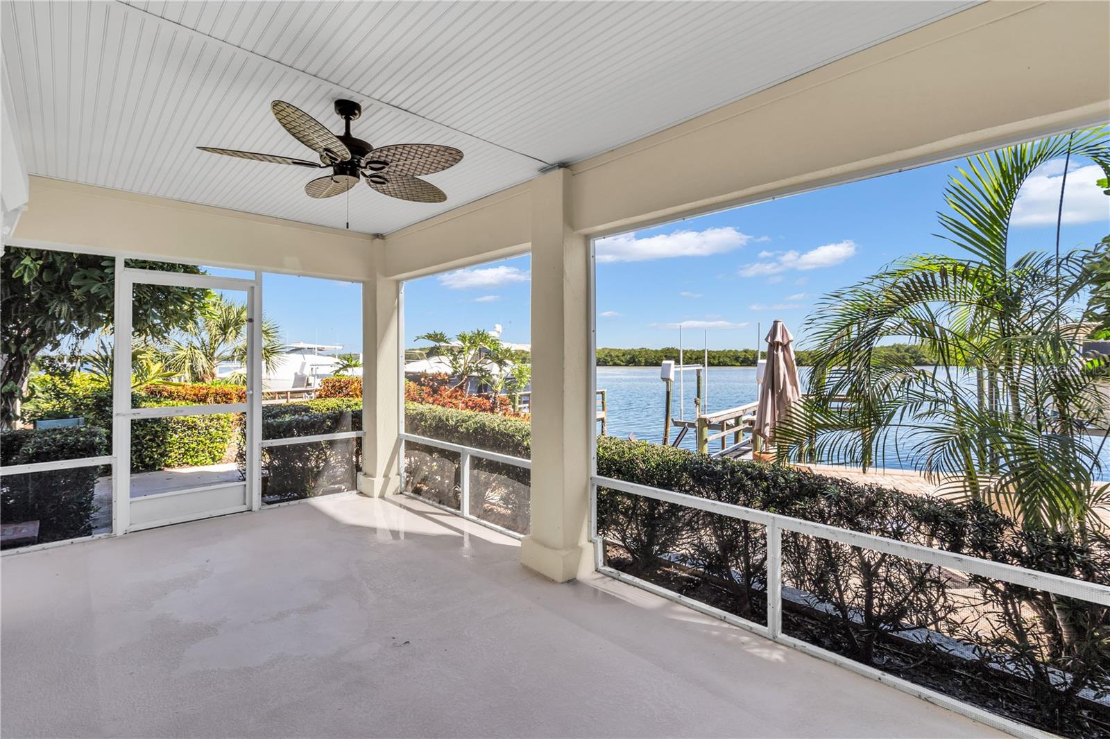 9207 MIDNIGHT PASS RD #4, SARASOTA, FL, 34242
