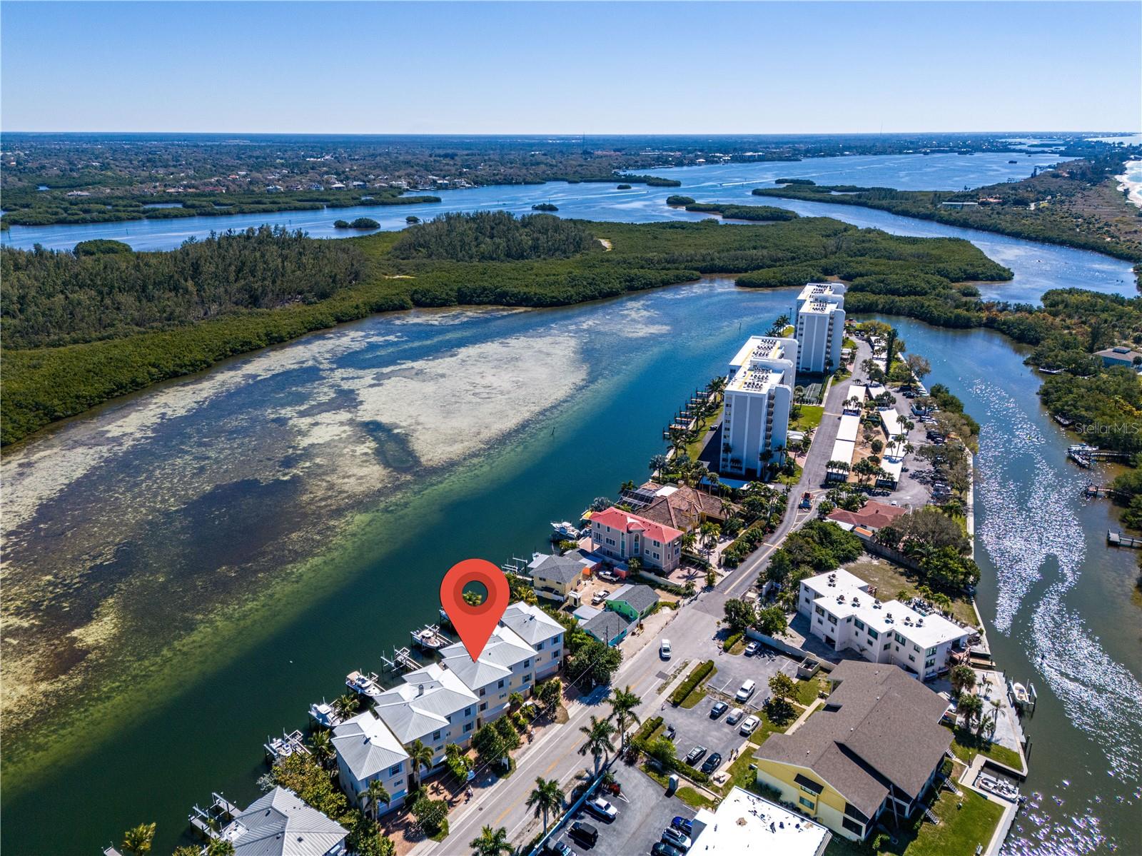 9207 MIDNIGHT PASS RD #4, SARASOTA, FL, 34242