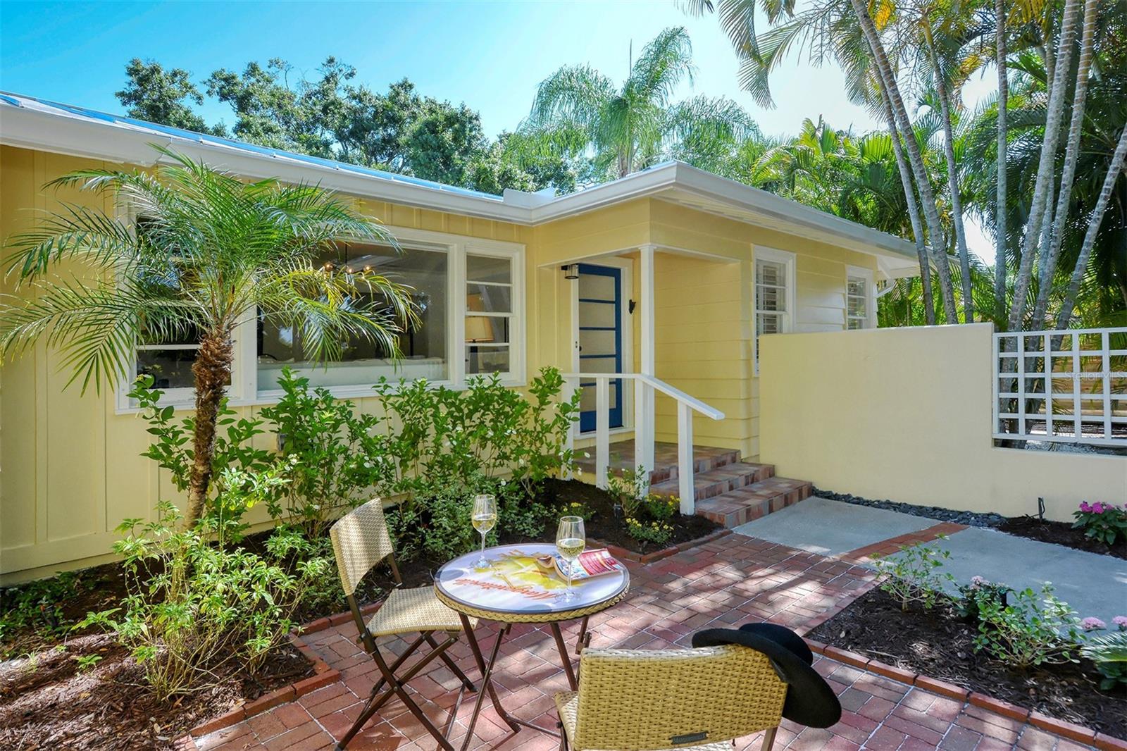 1747 WALDEMERE ST, SARASOTA, FL, 34239