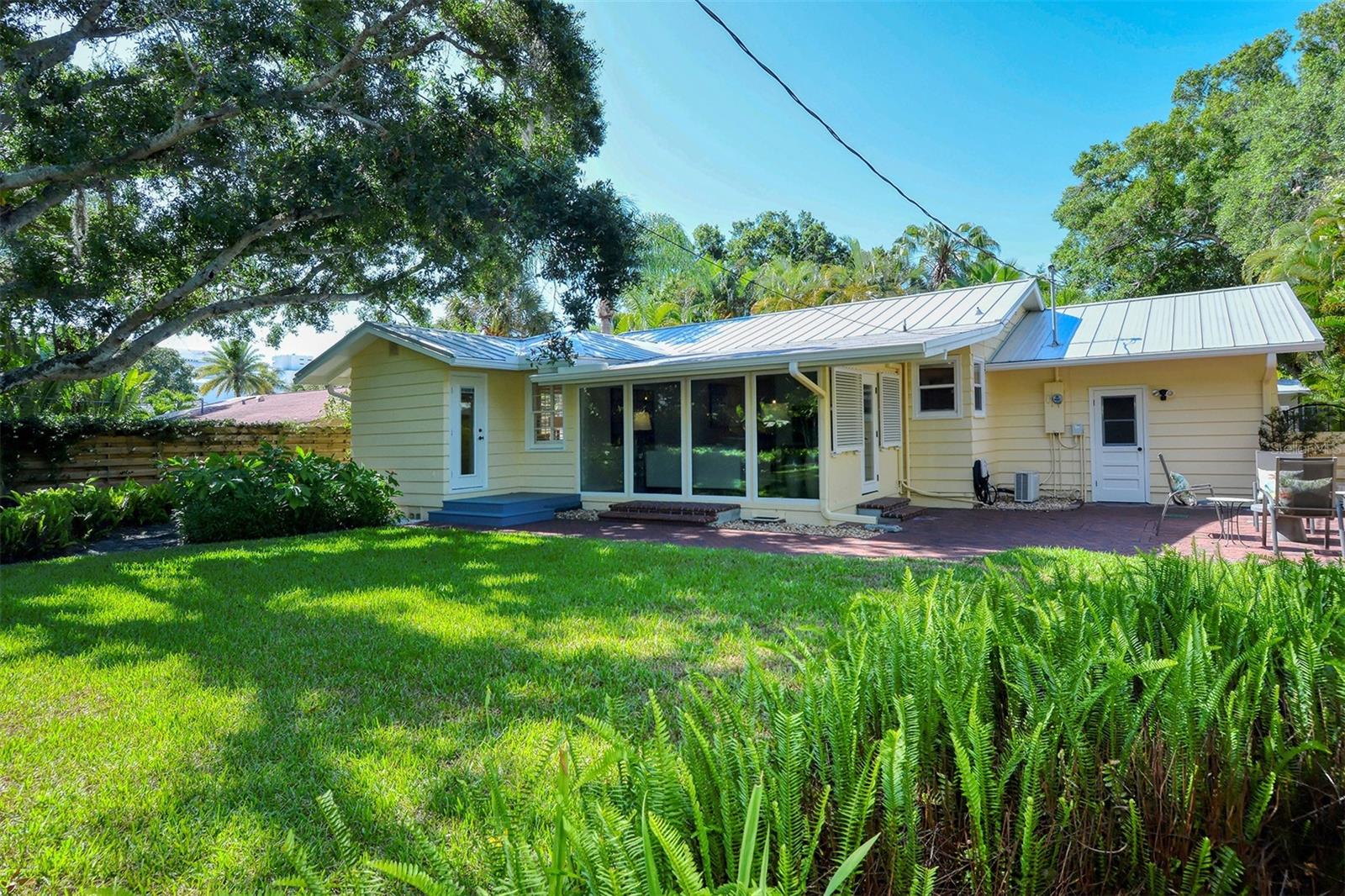 1747 WALDEMERE ST, SARASOTA, FL, 34239