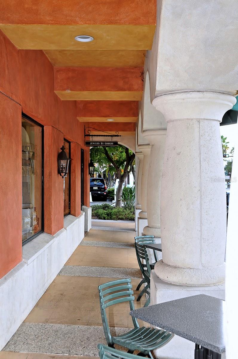 1747 WALDEMERE ST, SARASOTA, FL, 34239