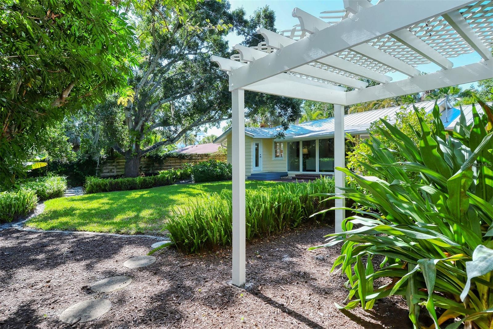 1747 WALDEMERE ST, SARASOTA, FL, 34239