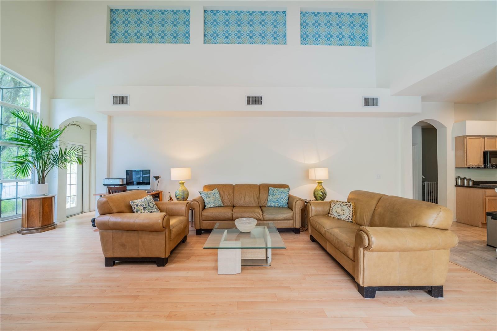 10761 PLANTATION BAY DR, TAMPA, FL, 33647