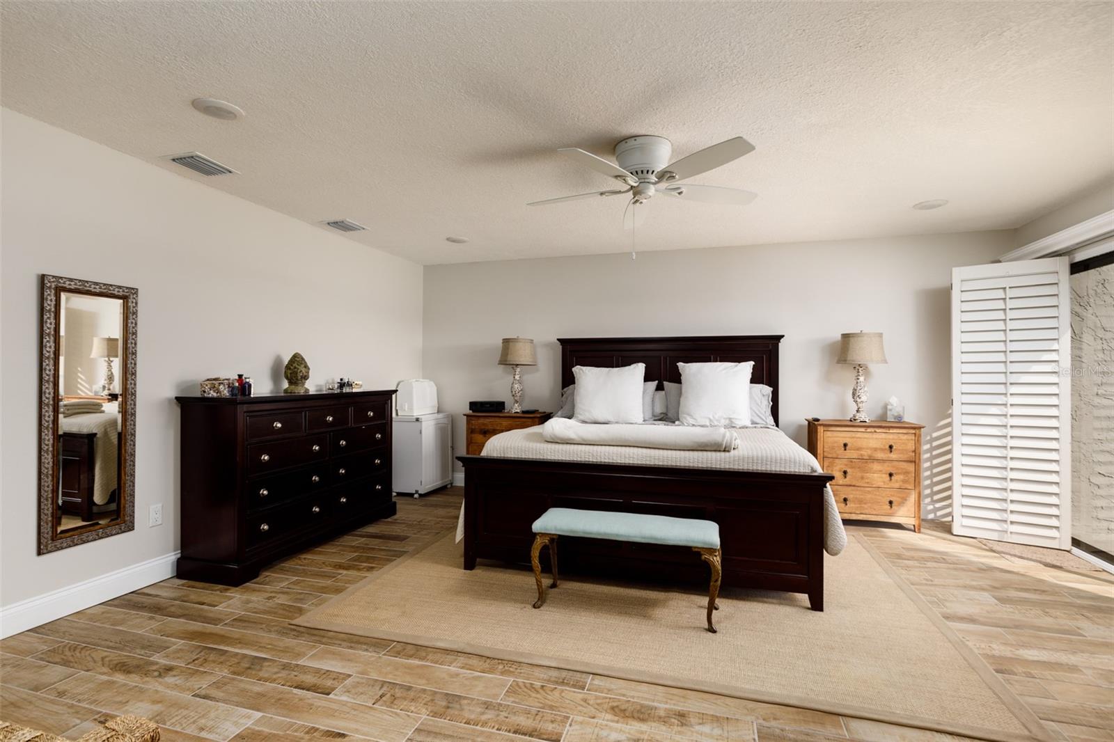 557 PINELLAS BAYWAY S #313, TIERRA VERDE, FL, 33715