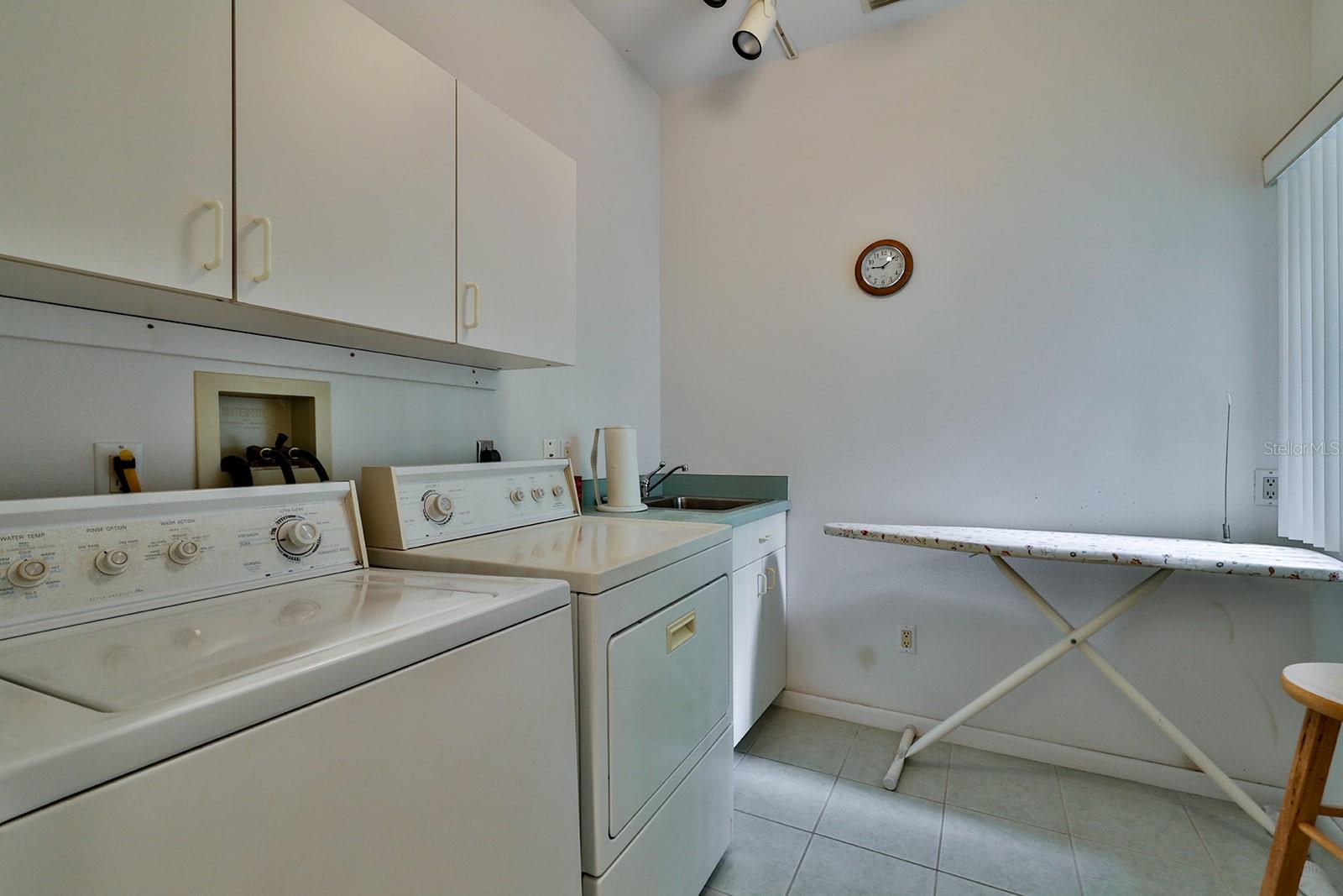 2437 SWORDFISH LN, EDGEWATER, FL, 32141