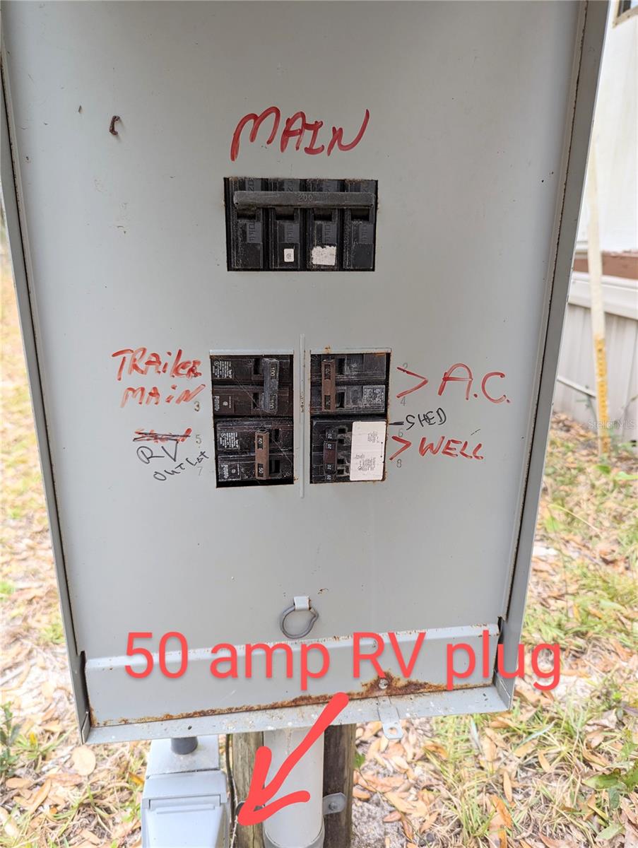 1718 N HIGHWAY 314A, SILVER SPRINGS, FL, 34488