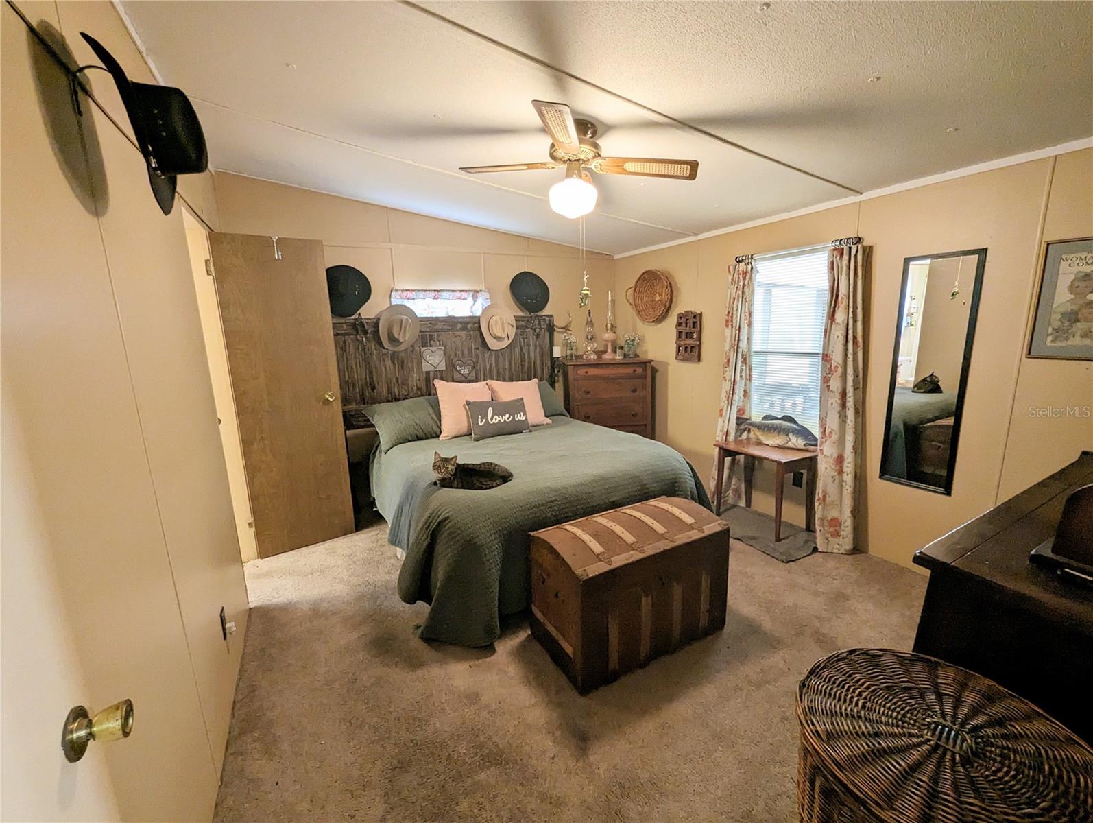 1718 N HIGHWAY 314A, SILVER SPRINGS, FL, 34488