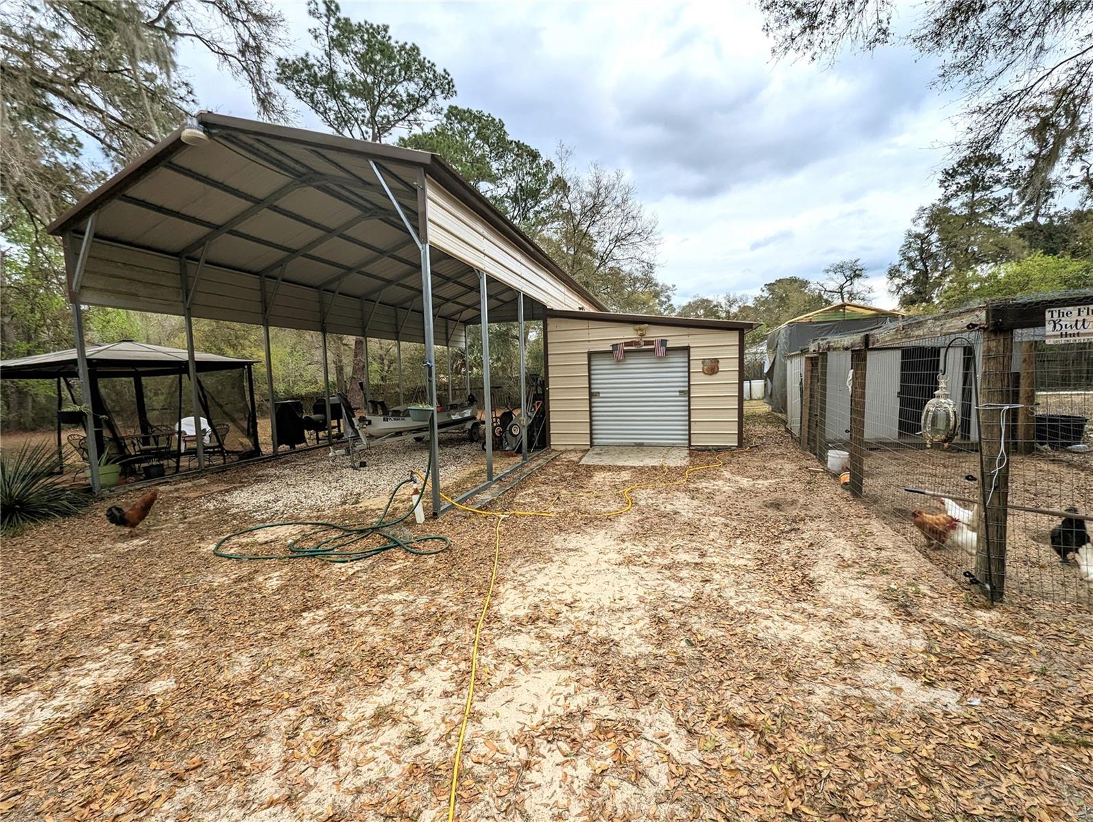 1718 N HIGHWAY 314A, SILVER SPRINGS, FL, 34488