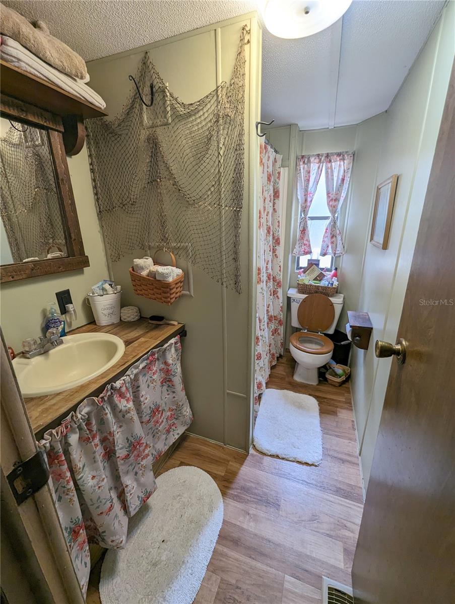 1718 N HIGHWAY 314A, SILVER SPRINGS, FL, 34488